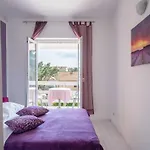 Appartamento Laidback - One Bedroom With Balcony And Sea View Lavander