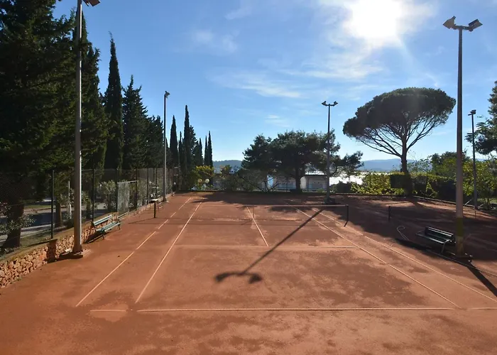 Laidback - One Bedroom With Balcony And Sea View Lavander *