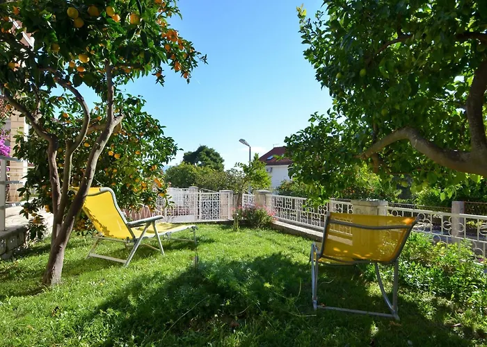 Laidback - One Bedroom With Balcony And Sea View Lavander * Orebić