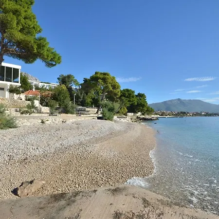 Apartment Laidback - One Bedroom With Balcony And Sea View Lavander